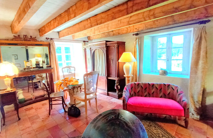 BELLE MAISON DE CAMPAGNE EN PIERRE SAINT REGIS DU COIN SECTE — photo 3