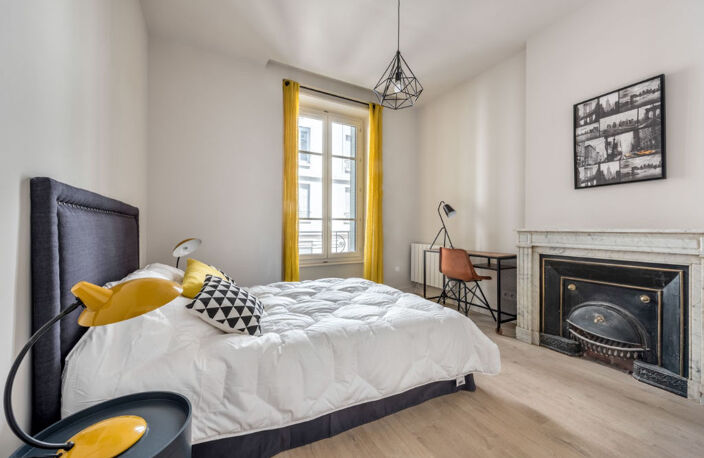 Appartement T4 meublé à louer à lyon 6ème arrondissement  Ru — photo 3