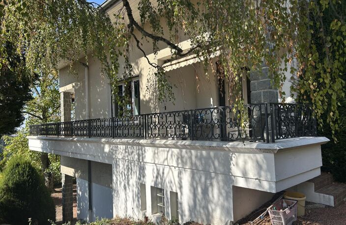 Vente maison 8 pièces 223 m² Thizy-les-Bourgs (69240) — photo 4
