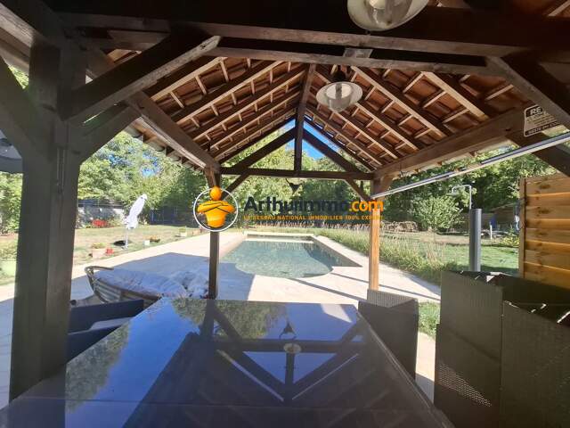 BELLE PROPRIÉTÉ DE 166 M² TERRAIN DE 2074 M² PISCINE — photo du bien