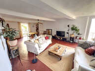 Dans maison de village en copropriété - Logement 5 pièces av — photo 3