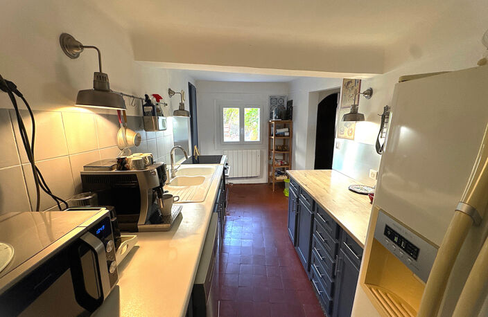 Dans maison de village en copropriété - Logement 5 pièces av — photo 5