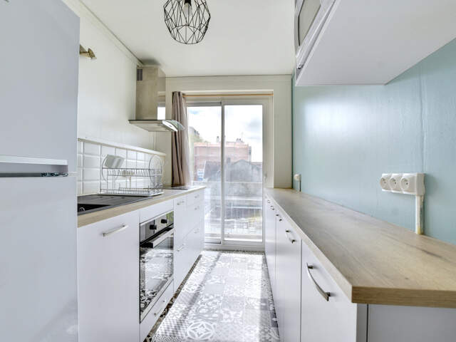 Appartement T2 meublé - BUSCA — photo du bien