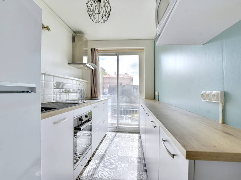 Appartement T2 meublé - BUSCA — photo 1