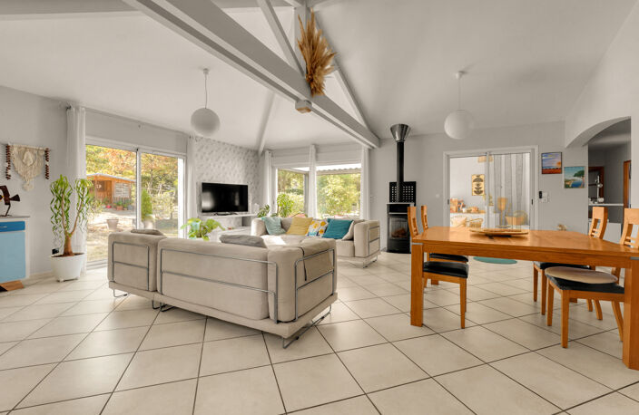 MAISON T5 de 183 m2 sur un terrain de 2 500 m2 — photo 3