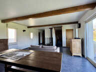 MAISON AUX BEAUX VOLUMES AVEC JARDIN ET DEPENDANCES SECTEUR — photo 4