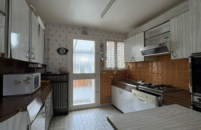 NOUVEAUTE : MAISON SUR ABBEVILLE AVEC GARAGE ET JARDIN — photo 5