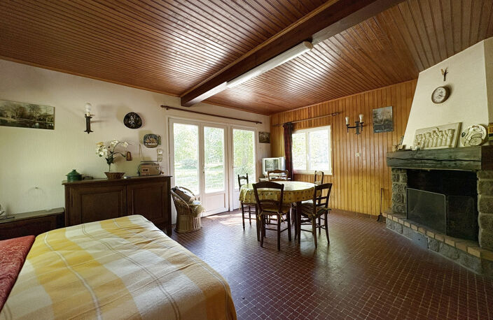 NOUVEAUTE CHALET DANS UN CADRE IDILIQUE SUR LA COMMUNE DE MA — photo 2