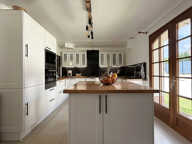NOUVEAUTE : PAVILLON FAMILIAL AVEC TOUT LE CONFORT EN RDC ET — photo 2