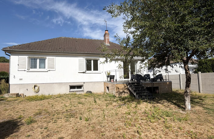 PAVILLON INDIVIDUEL DE PLAIN PIED A 5 MINUTES D'ABBEVILLE AV — photo 2
