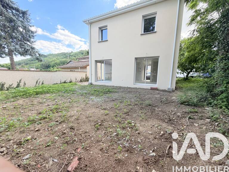 Vente Maison/villa 4 pièces — photo 1