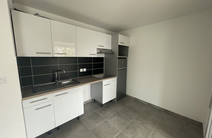 Location appartement 3 pièces 66 m² à Toulouse (31400) — photo 3
