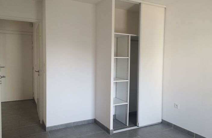 Location appartement 2 pièces 42 m² à Toulouse (31200) — photo 5