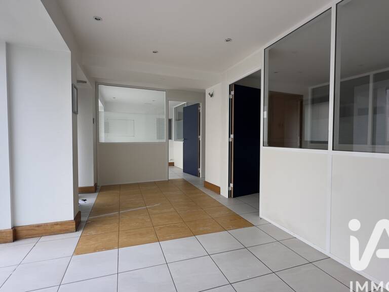 Vente Immeuble 234 m&sup2; — photo 1