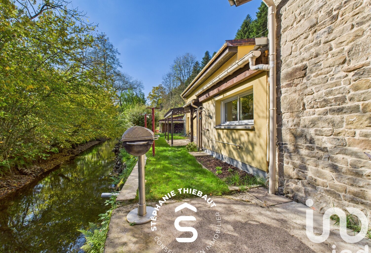 Vente Maison de village 8 pièces — photo 1
