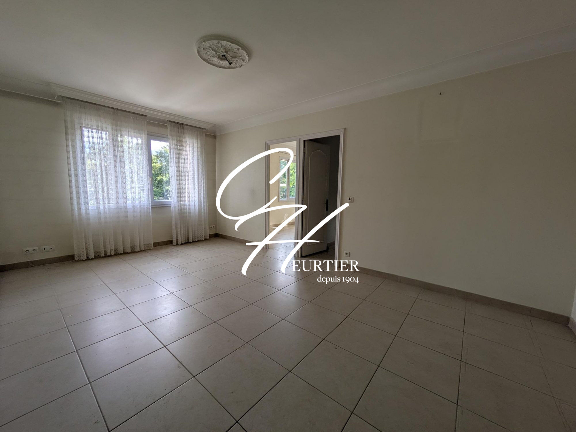 Appartement  T3 à louer Saint-Martin-d'Hères 38400
