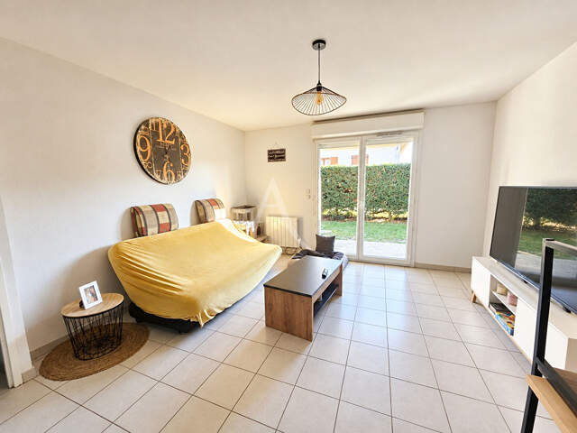 Appartement Mondonville 2 pièces en rez de jardin résidence avec piscine — photo du bien