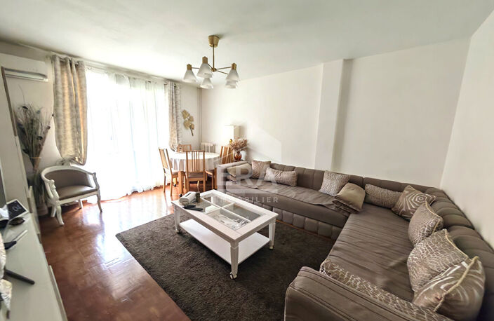 Appartement T4 à vendre à Marseille 13005 ? La Conception ? 3 chambres, 3 balcons et cave — photo 2