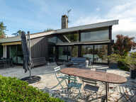 Maison d'architecte avec piscine — photo 4