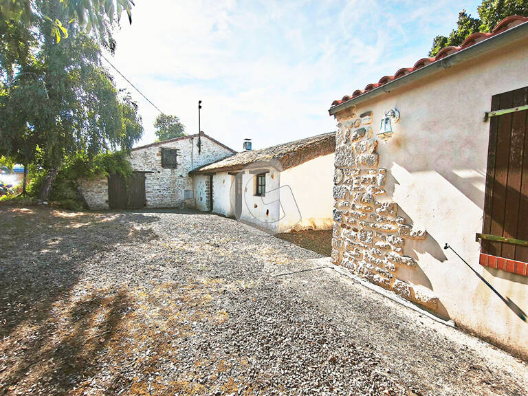 Maison 5 pièces à vendre à Saint Vincent Sur Graon — photo 1