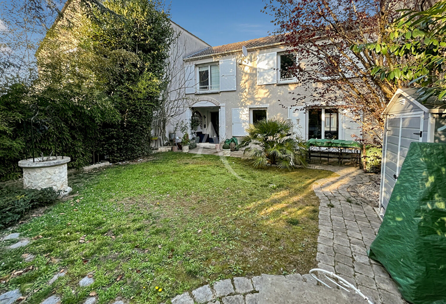 Maison Jouy Le Moutier 6 pièces 130 m2 — photo 1