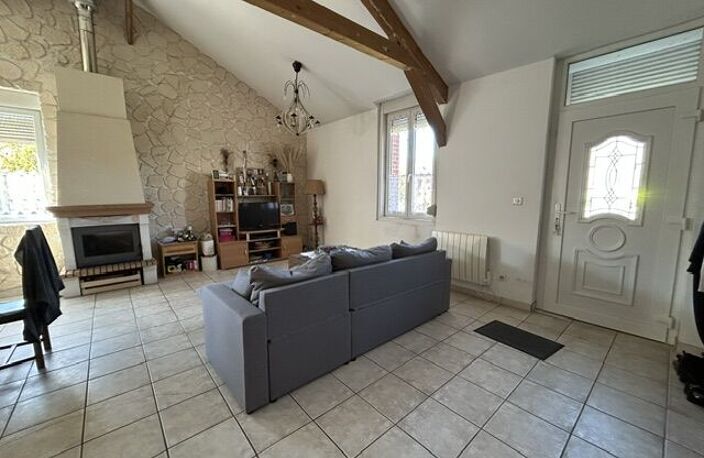 Vente maison 3 pièces 67 m² Leval (59620) — photo 2