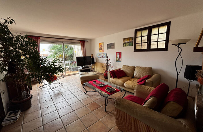 Au coeur du bourg historique, maison de 106 m² avec garage et cour privative — photo 4