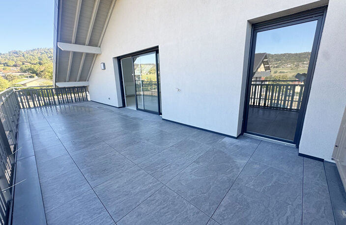 T4 BBC -  DERNIER ETAGE  TERRASSE 36 M2 — photo 2