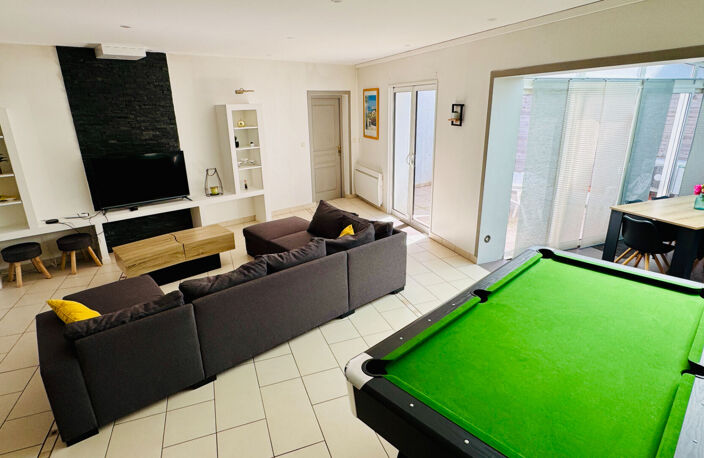 LOCATION MAISON MEUBLEE CENTRE VILLE 6 CHAMBRES — photo 2