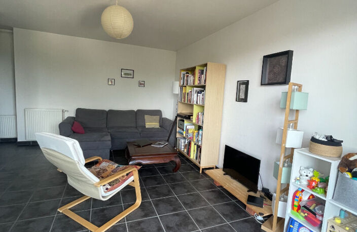 T3 PROCHE MAIRIE ET FAC DE DROIT AVEC GARAGE — photo 3