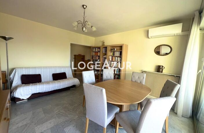 LOCATION MEUBLÉE JUAN LES PINS - APPARTEMENT 2 CHAMBRES - PISCIN — photo 4