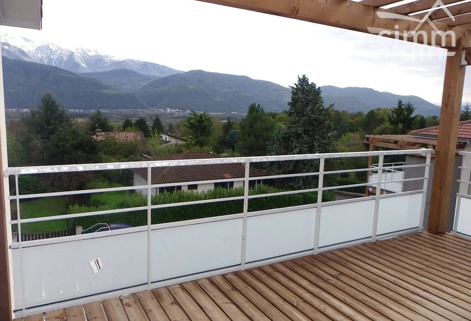 LOCATION GRESIVAUDAN SAINT-ISMIER : APPARTEMENT T3  AVEC TERRASS — photo 1