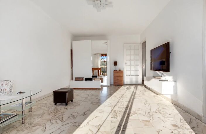 Nice Baumettes - Grand studio avec terrasse — photo 3
