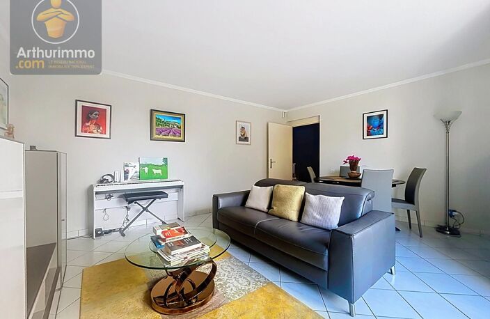 APPARTEMENT 3 PIECES AVEC BALCON ET BOX CENTRE-VILLE DE YERRES — photo 2