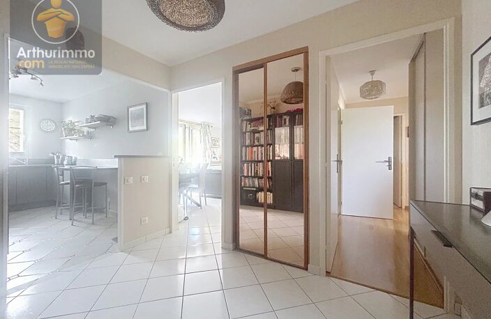 APPARTEMENT 3 PIECES AVEC BALCON ET BOX CENTRE-VILLE DE YERRES — photo 5