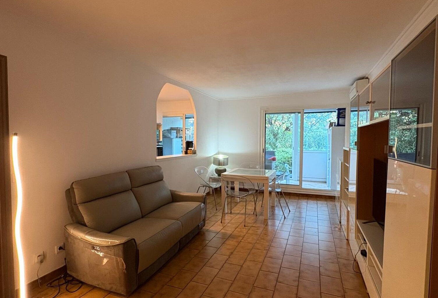 Location Appartement 3 pièces — photo 1