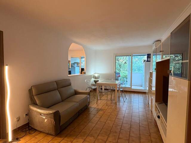 Location Appartement 3 pièces — photo du bien