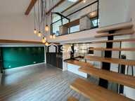LOFT D'EXCEPTION EN DERNIER ÉTAGE AVEC TERRASSE TROPÉZIENNE — photo 2