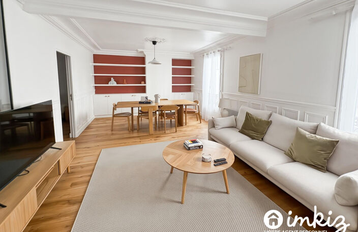 Paris 9e - 51 m² de caractère, parquet et cheminée — photo 4