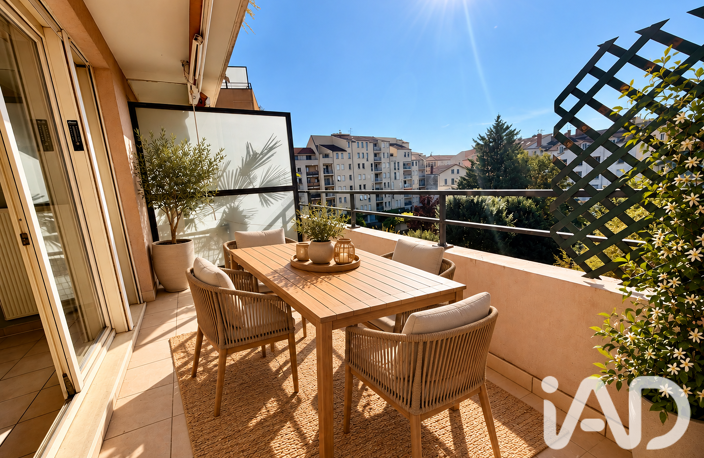 Vente Appartement 5 pièces — photo 2