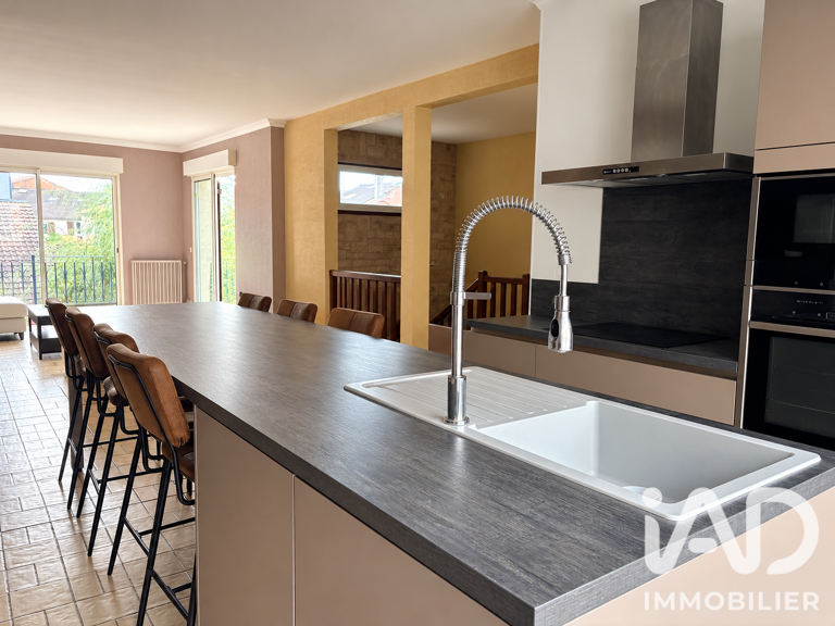 Vente Maison de ville 8 pièces — photo 1