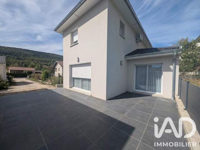 Vente Maison traditionnelle 6 pièces — photo du bien