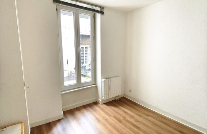 Vente Studio 1 pièce — photo 2