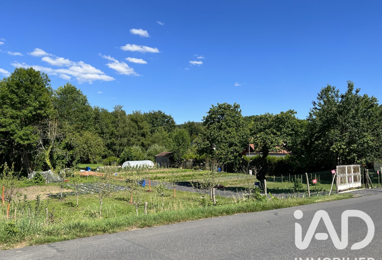 Vente Terrain 7 382 m&sup2; — photo 1