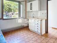 Maison de plain-pied  Saint-Saturnin-lès-Apt (84) — photo 4