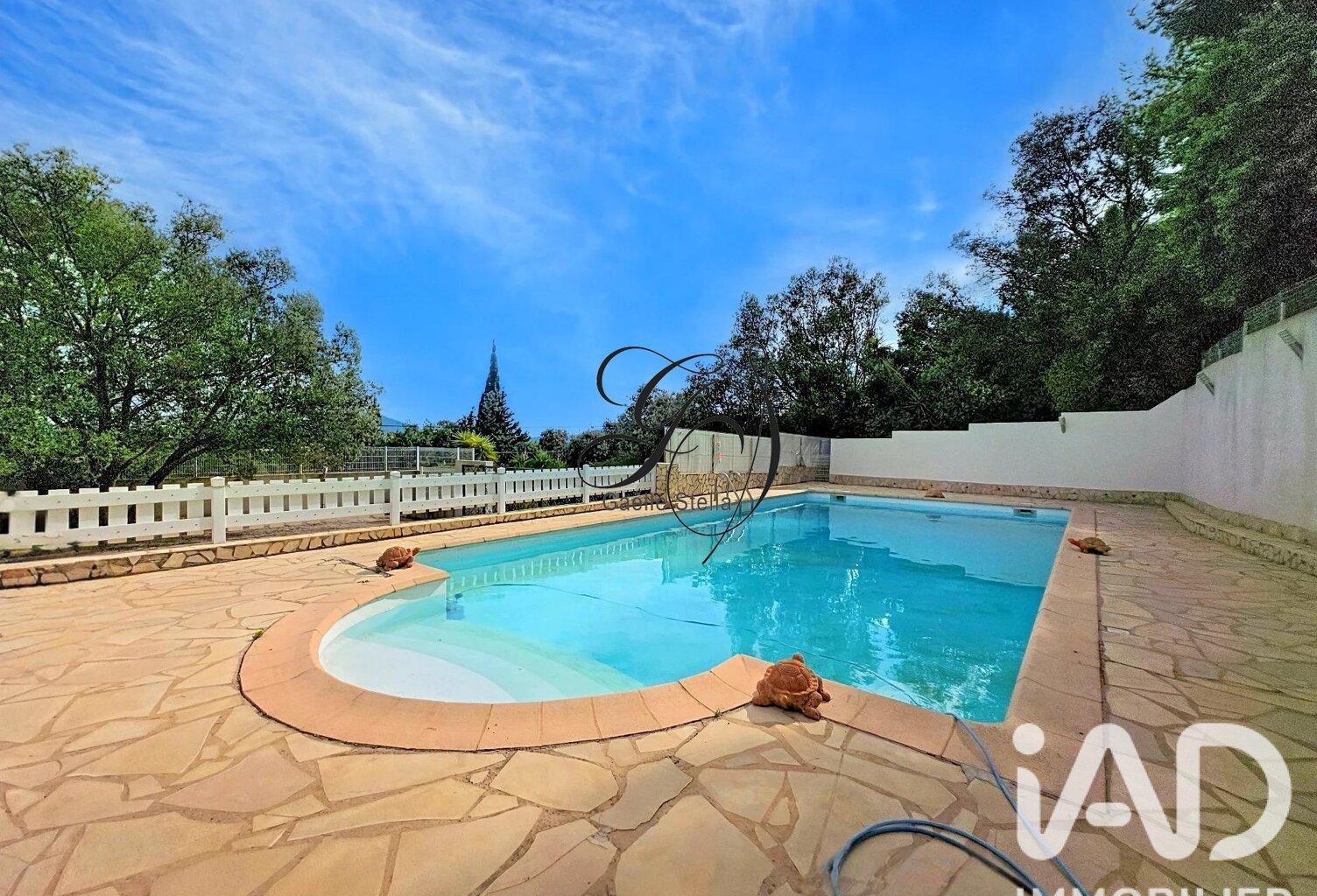 Vente Maison/villa 8 pièces — photo 1