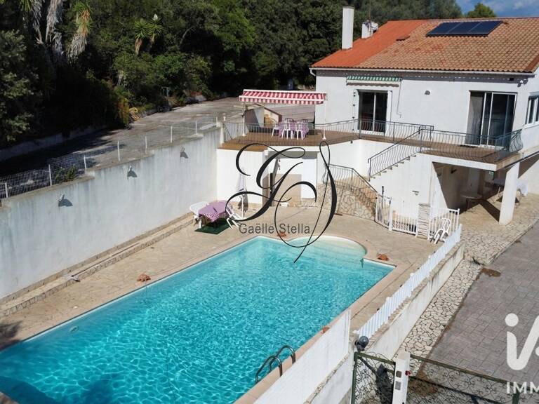 Vente Maison/villa 8 pièces — photo 1