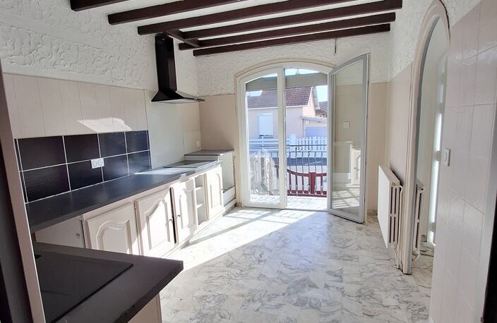 Vente Maison/villa 5 pièces — photo 3