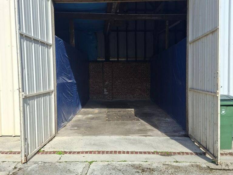 Location Parking 25 m&sup2; — photo 1