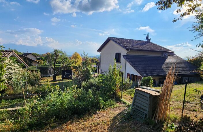 Vente Maison/villa 6 pièces — photo 2